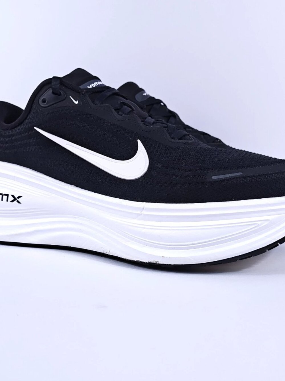Nike Vomero Plus Mens 13 Max Cushion Comfort Road Running Shoes Black ZoomX